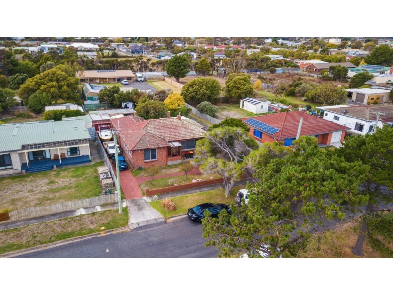 33 Esplanade North, George Town TAS 7253