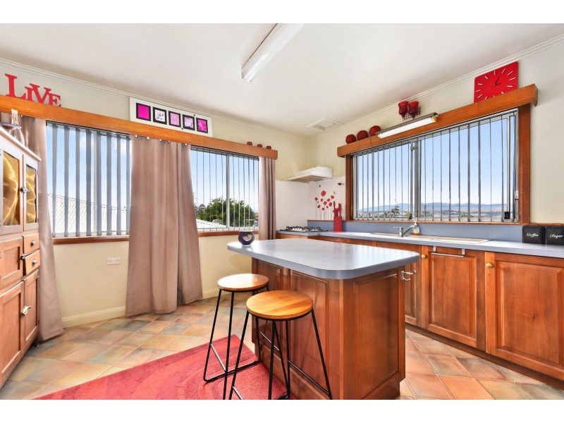 21 Brooklyn Road, Youngtown TAS 7249