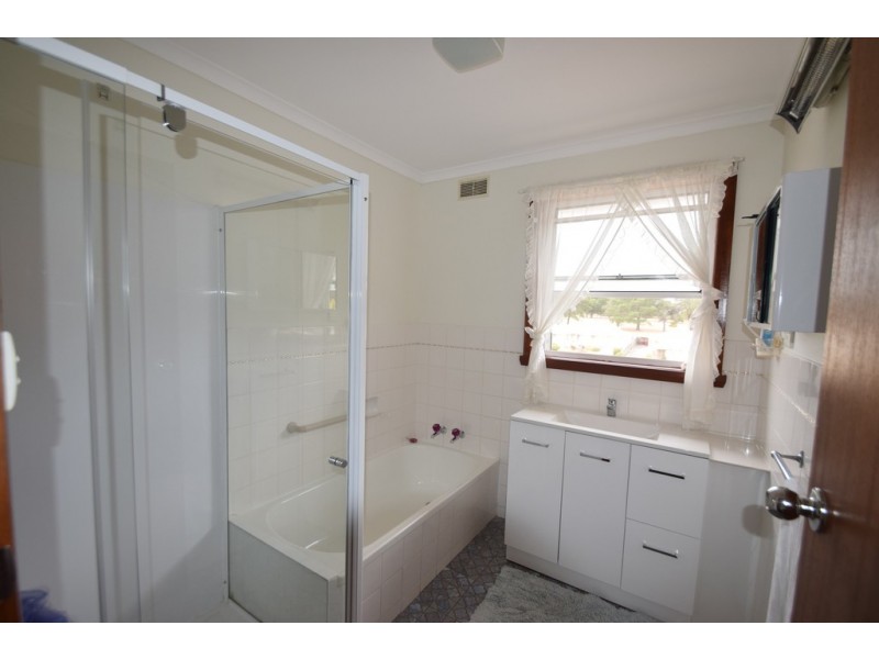 48 Parua Road, Newnham TAS 7248
