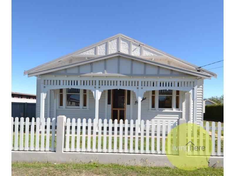 18 Charles Street, Cressy TAS 7302