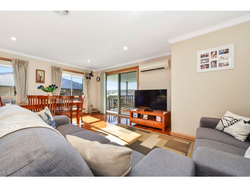 82 Mount Stuart Drive, Newnham TAS 7248