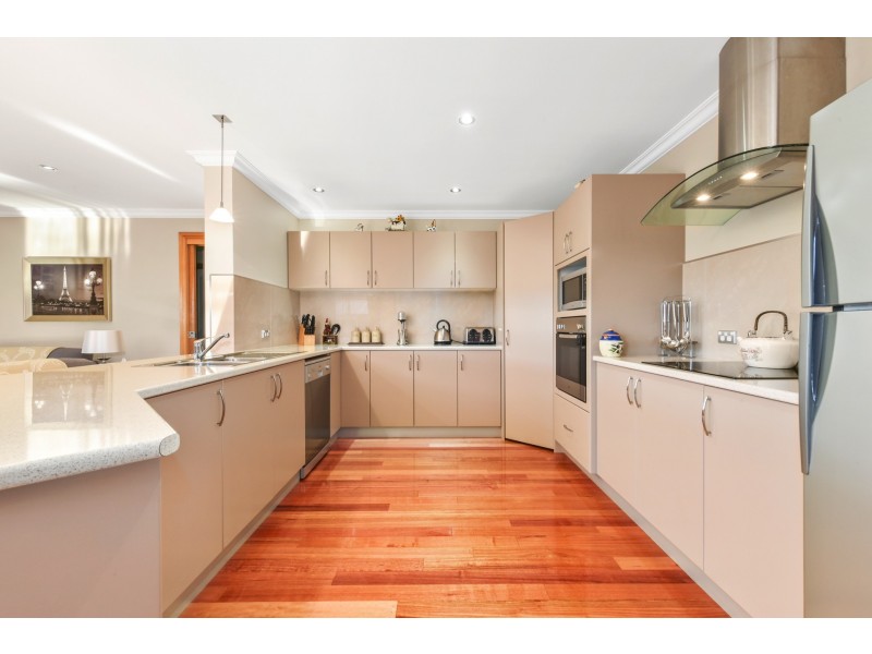82 Mount Stuart Drive, Newnham TAS 7248