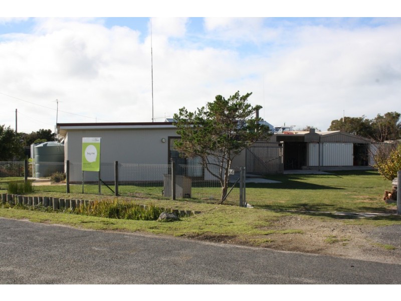 14 Main Road, Musselroe Bay TAS 7264