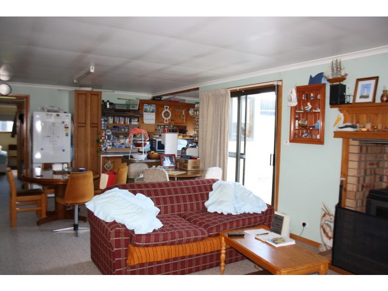 14 Main Road, Musselroe Bay TAS 7264