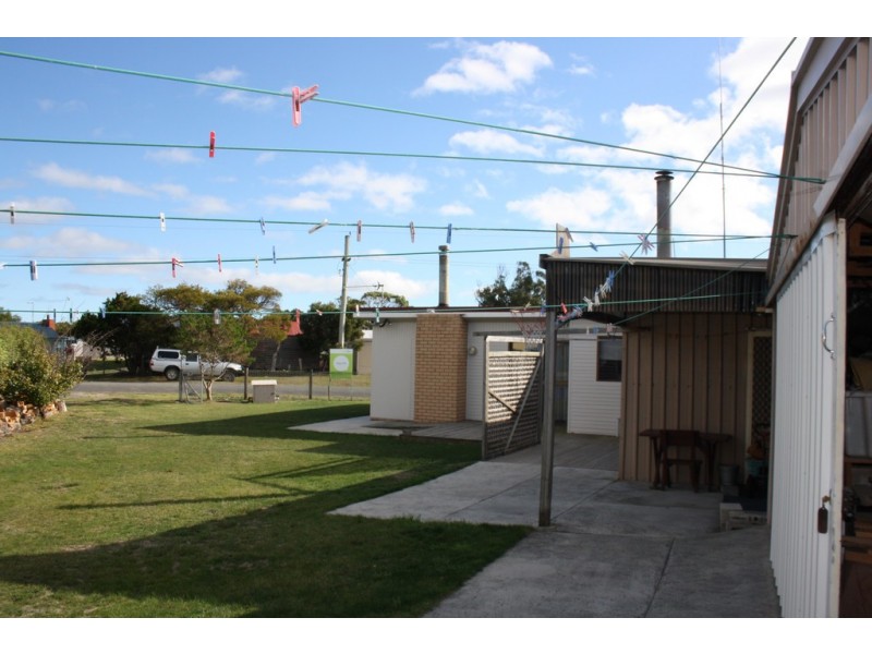 14 Main Road, Musselroe Bay TAS 7264