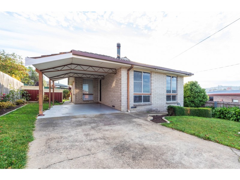 19 Crestview Court, Newnham TAS 7248