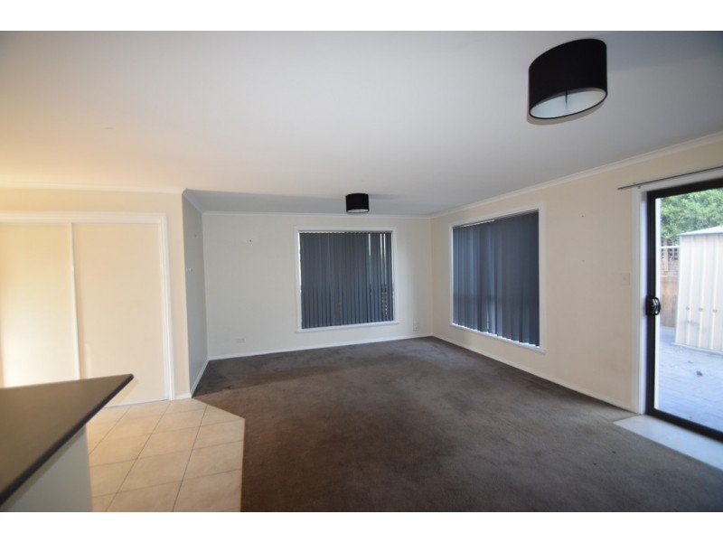 2/4 Miriam Court, Newnham TAS 7248