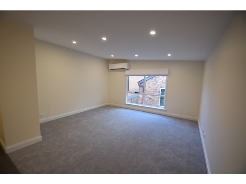 1/144 Charles Street, Launceston TAS 7250