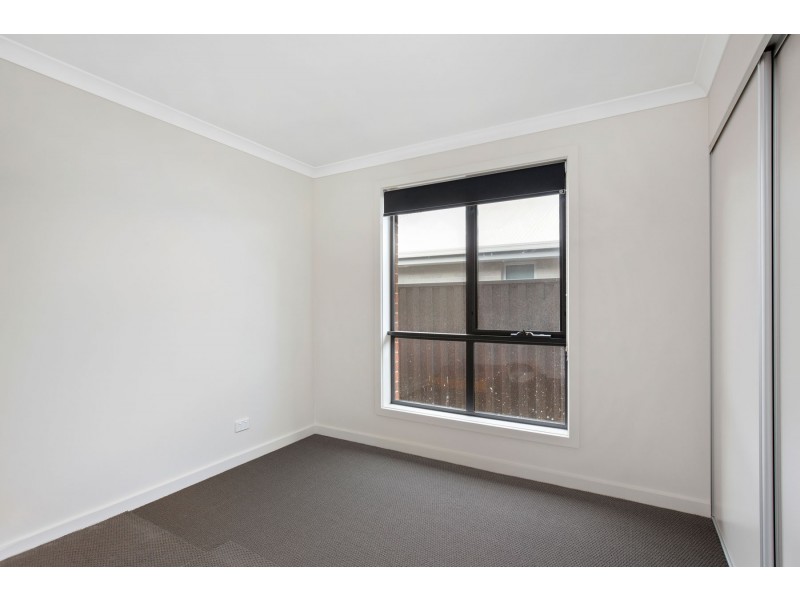 16 Aram Place, Newstead TAS 7250