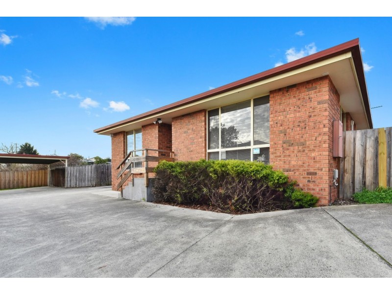 2/4 Flinders Place, Mayfield TAS 7248