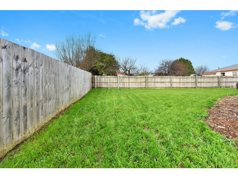 2/4 Flinders Place, Mayfield TAS 7248