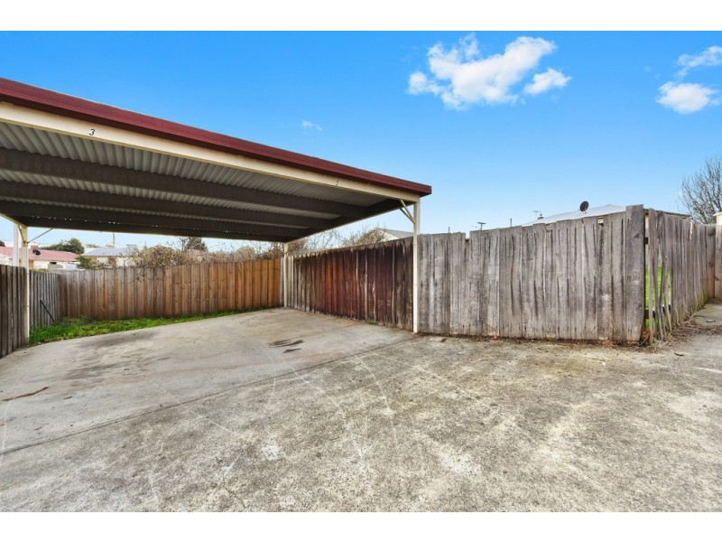 2/4 Flinders Place, Mayfield TAS 7248