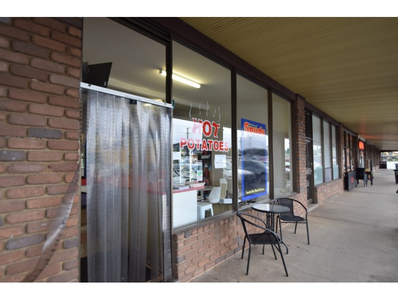 Shop 4 The Olde Tudor Complex, Prospect TAS 7250