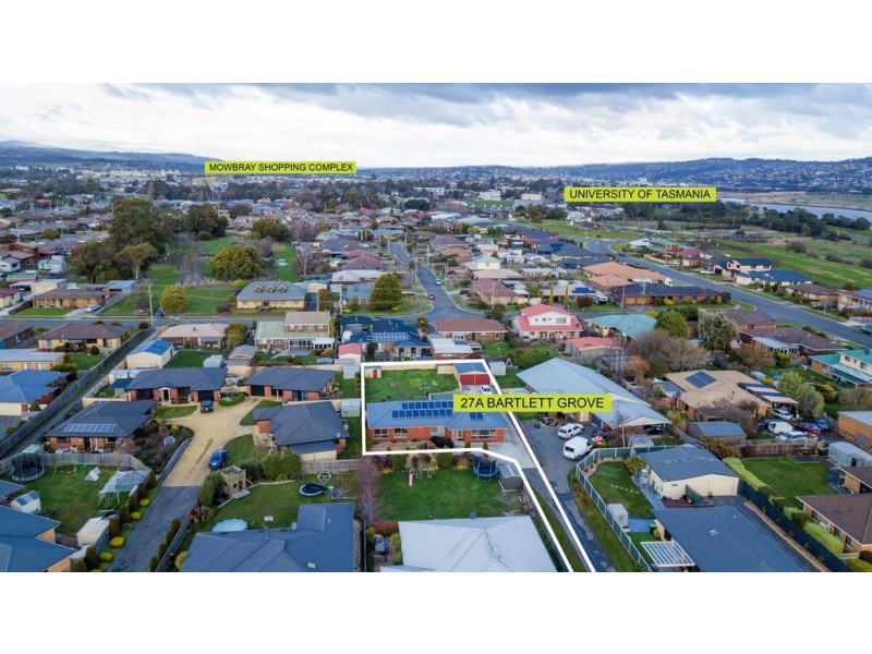 27a Bartlett Grove, Newnham TAS 7248