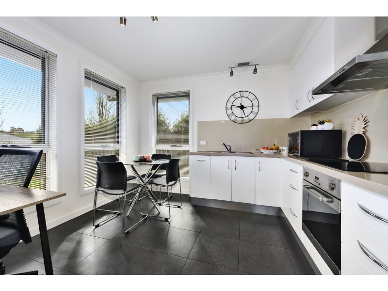 1/16 Allawoona Street, Legana TAS 7277