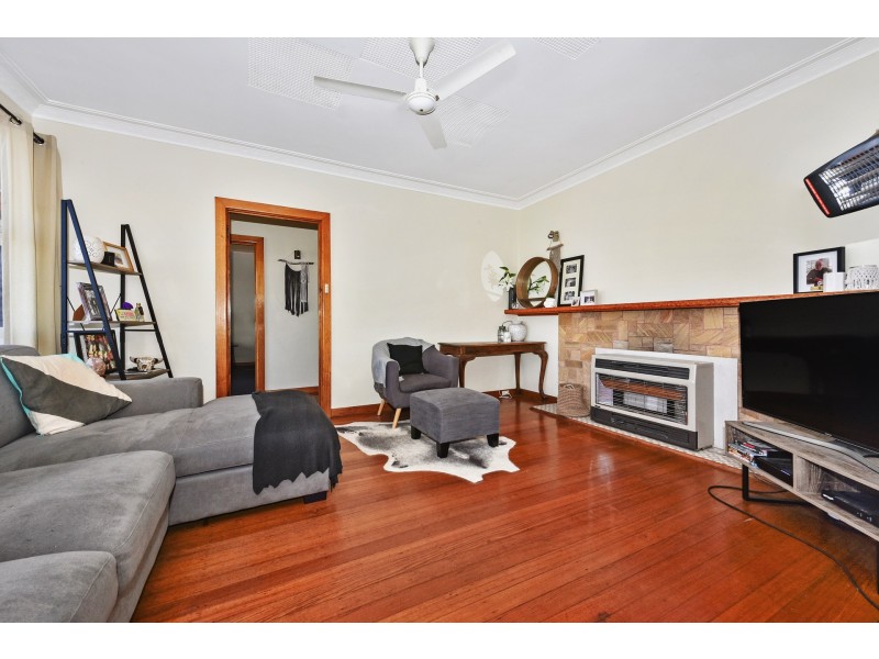 15 Crestview Court, Newnham TAS 7248