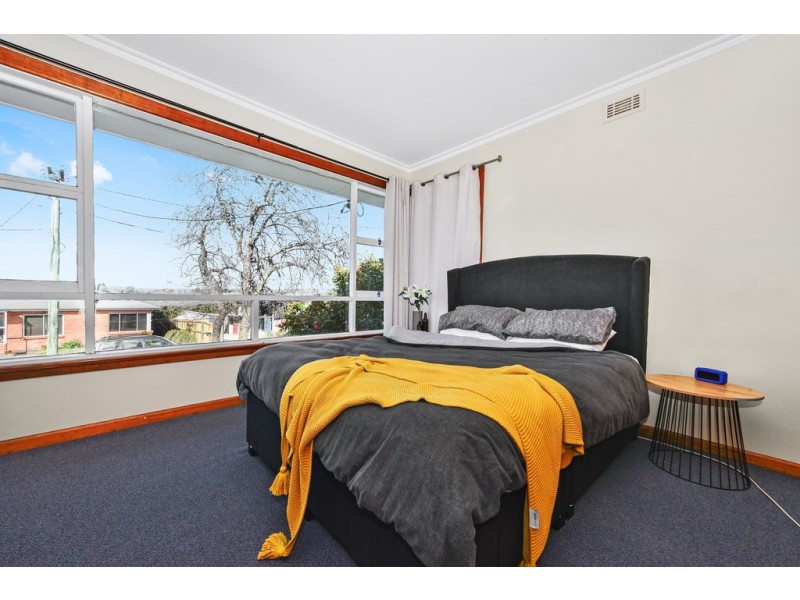 15 Crestview Court, Newnham TAS 7248