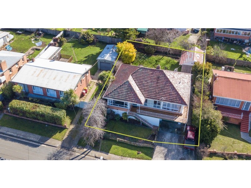 15 Crestview Court, Newnham TAS 7248