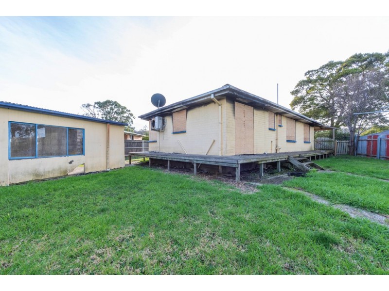 6 Hazelwood Parade, Ravenswood TAS 7250