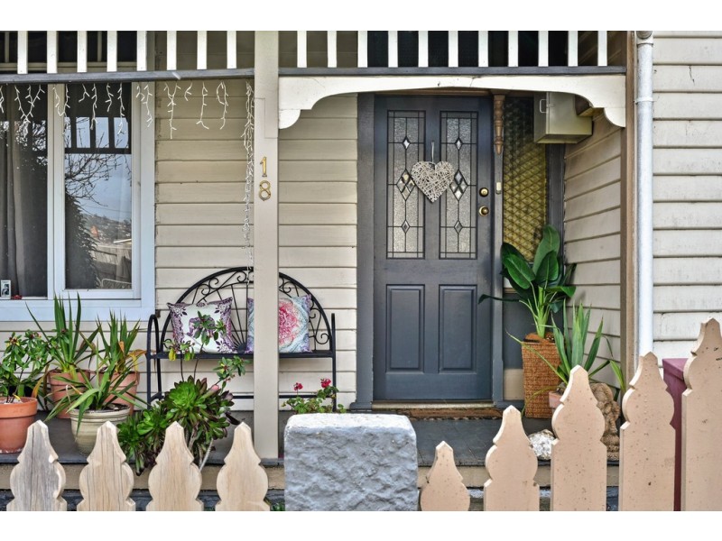 18 Moore Street, Invermay TAS 7248