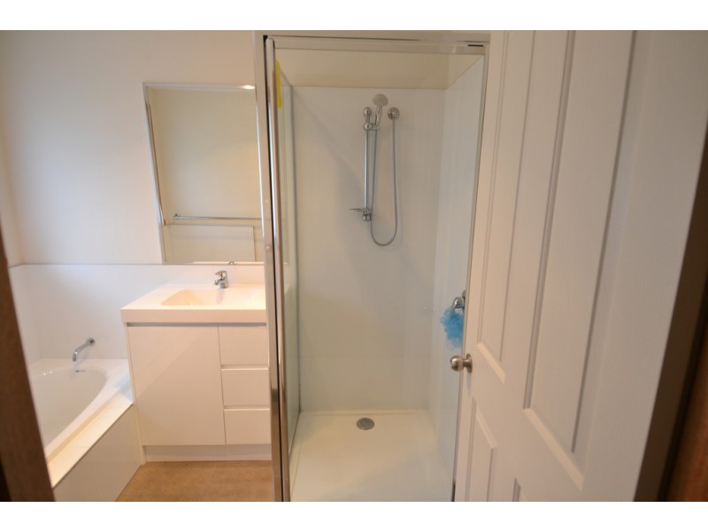 9 Ford Court, Newnham TAS 7248