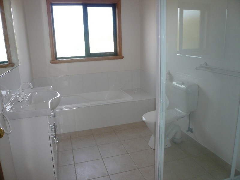 13 Kinross Road, Invermay TAS 7248