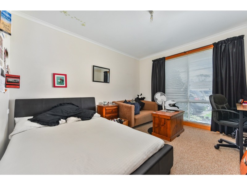 2/12 Drysdale Court, Newnham TAS 7248