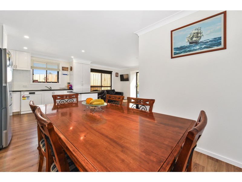 97 Parklands Parade, Newnham TAS 7248