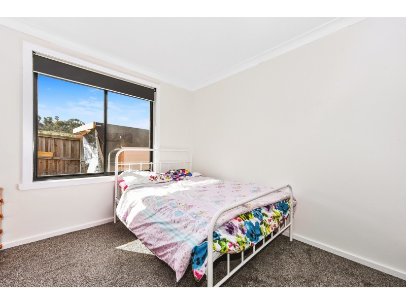 97 Parklands Parade, Newnham TAS 7248