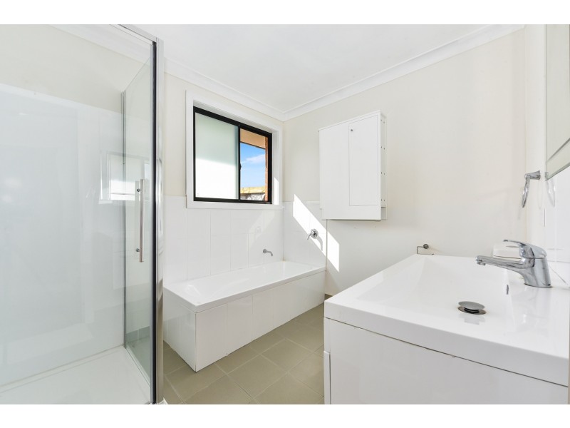 97 Parklands Parade, Newnham TAS 7248