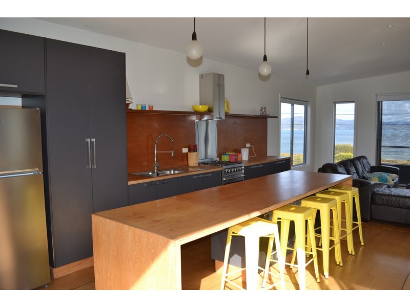 15 Kiama Parade, Akaroa TAS 7216