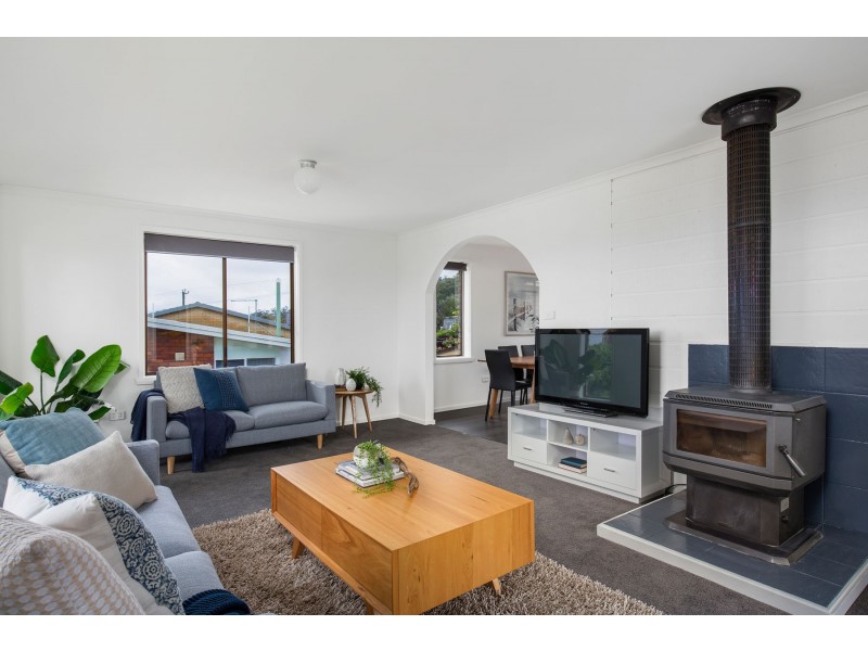 38 New World Avenue, Trevallyn TAS 7250