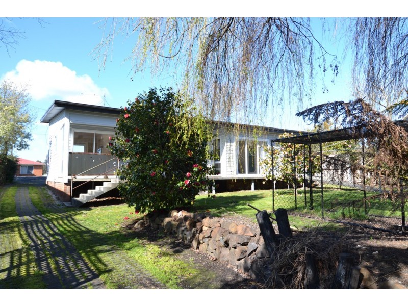 1/214 Peel Street, Summerhill TAS 7250