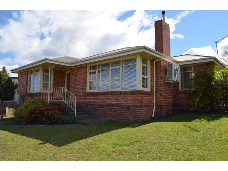 43 Parua Road, Newnham TAS 7248