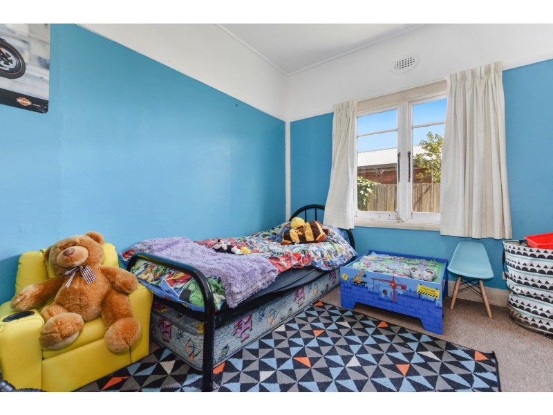 12 Verdun Street, Mowbray TAS 7248