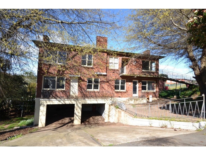 2/24 Connaught Crescent, West Launceston TAS 7250