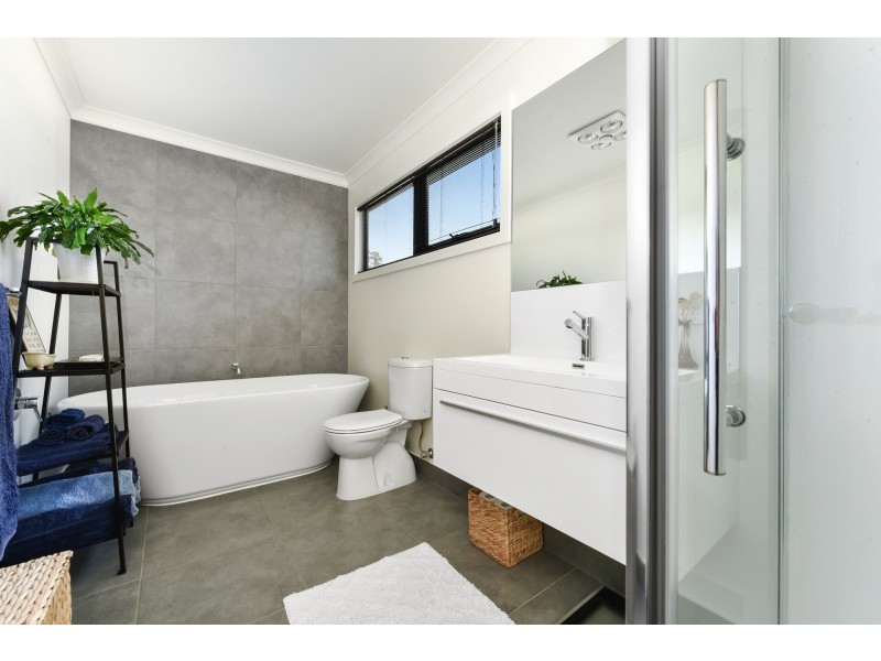 67 Parklands Parade, Newnham TAS 7248