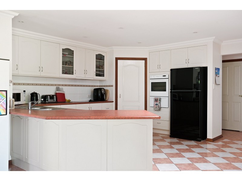 9 Landsborough Avenue, Newstead TAS 7250