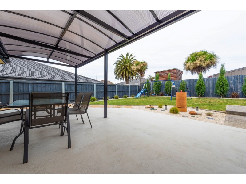 23 Comice Place, Newnham TAS 7248