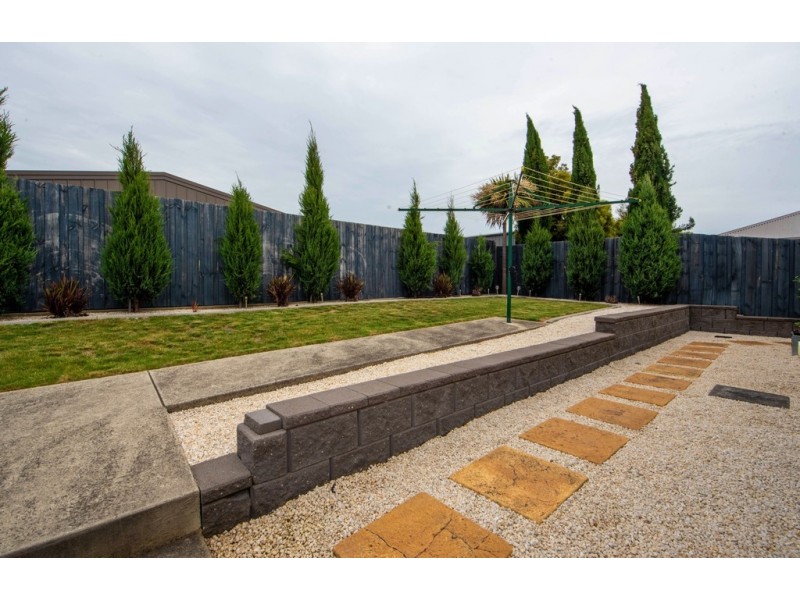 23 Comice Place, Newnham TAS 7248