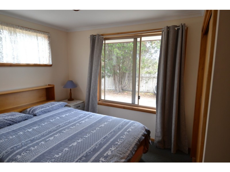 15 Howard Street, Bellingham TAS 7254
