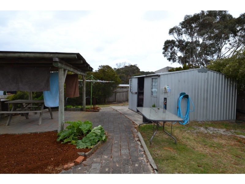 15 Howard Street, Bellingham TAS 7254