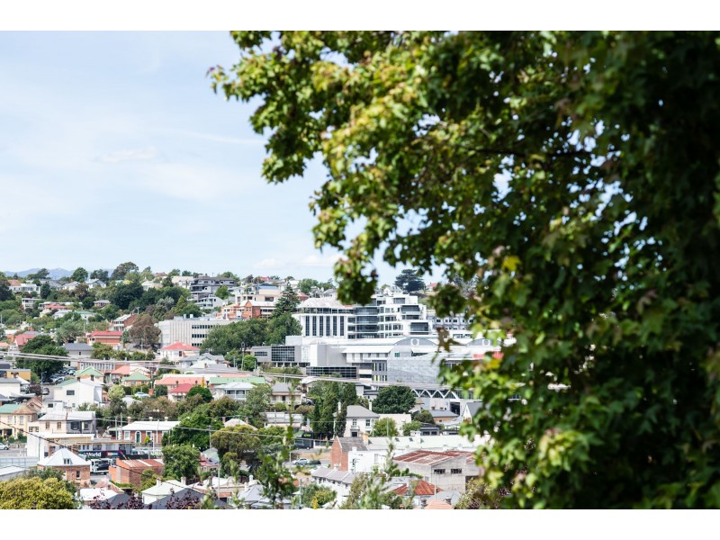 24 Upton Street, Launceston TAS 7250