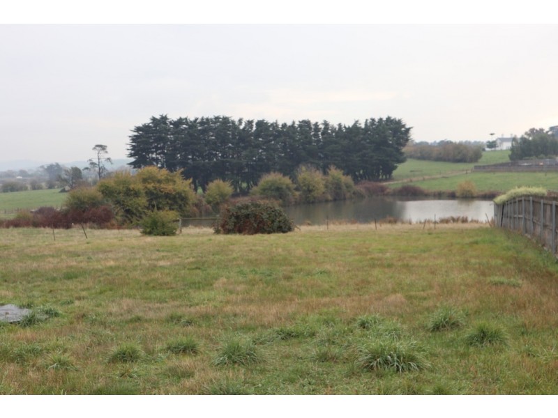 12 Sarinda Close, Newnham TAS 7248