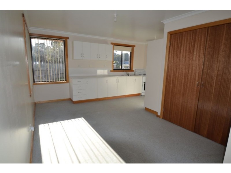 98 Warring Street, Ravenswood TAS 7250