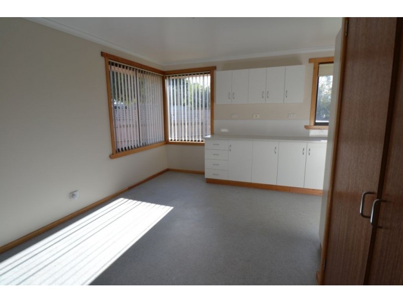 98 Warring Street, Ravenswood TAS 7250