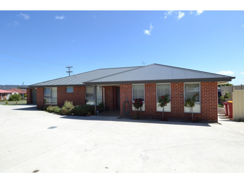 1/40 Packham Street, Newnham TAS 7248