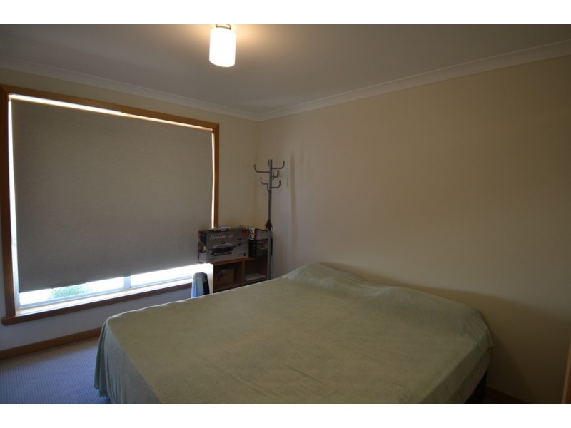 1/40 Packham Street, Newnham TAS 7248