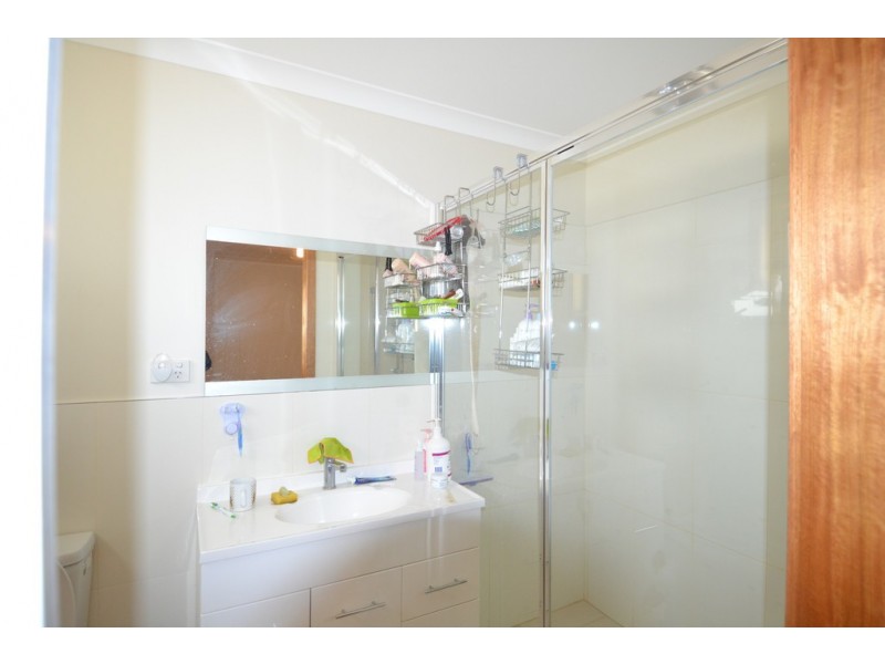 1/40 Packham Street, Newnham TAS 7248