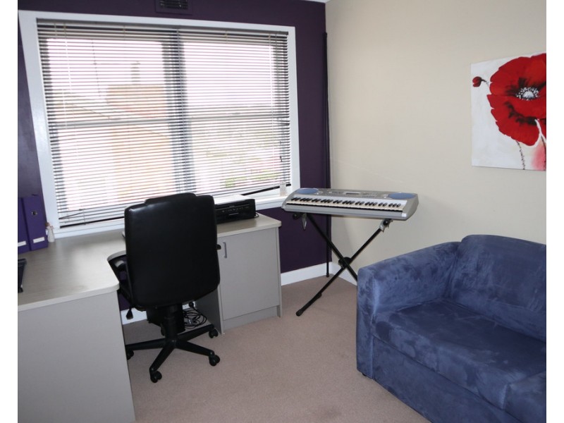 26 Woolven Street, Youngtown TAS 7249